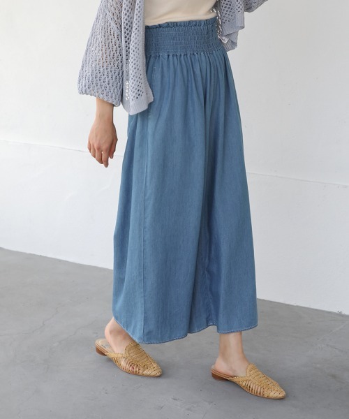 Bou Jeloud(ブージュルード)の「デニムワイドパンツ(デニムパンツ・レディース・インディゴブルー/ブルー・38)」の2枚目の写真