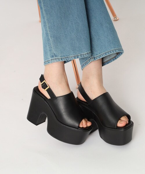 cs T&P(シーエスティーアンドピー)の「厚底サボサンダル(サンダル・レディース・ブラック/ホワイト・L/S/LL/M)」の16枚目の写真