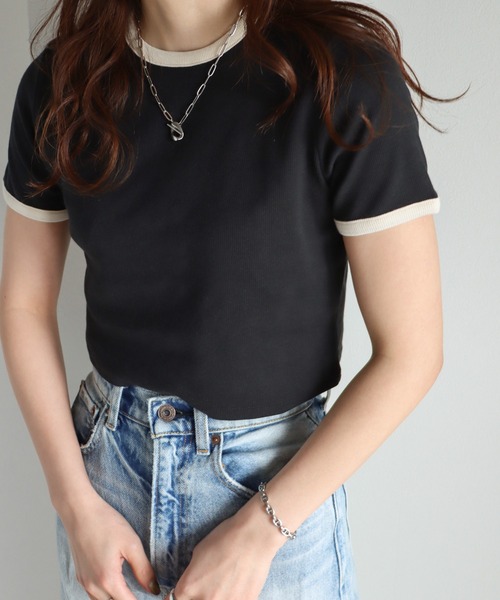 COURO(コウロ)の「テレコショート丈ヘンリーネックTシャツ/リンガーTシャツ(Tシャツ/カットソー・レディース・ホワイト×ブラック/ブラック系/グレー系/アイボリー系/ネイビー系/アイボリー/ホワイト/ブラック/ネイビー/杢グレー・M/L)」の6枚目の写真