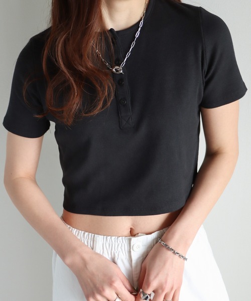 COURO(コウロ)の「テレコショート丈ヘンリーネックTシャツ/リンガーTシャツ(Tシャツ/カットソー・レディース・ホワイト×ブラック/ブラック系/グレー系/アイボリー系/ネイビー系/アイボリー/ホワイト/ブラック/ネイビー/杢グレー・M/L)」の21枚目の写真