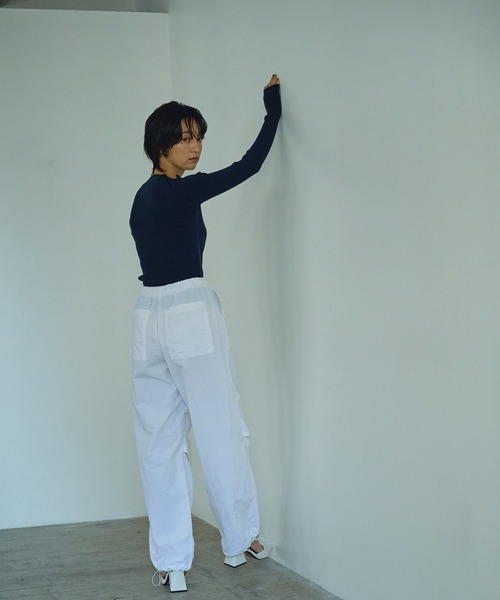 Abor(アボア)の「【Abor】クルーネックリブニットプルオーバー(ニット/セーター・レディース・ブラック/オフホワイト/ネイビー・FREE)」の20枚目の写真