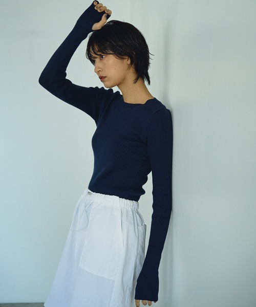 Abor(アボア)の「【Abor】クルーネックリブニットプルオーバー(ニット/セーター・レディース・ブラック/オフホワイト/ネイビー・FREE)」の22枚目の写真