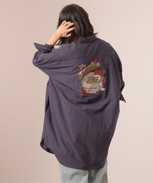 DOUBLE NAME(ダブルネーム)の「地球BACK刺しゅうチェックシャツワンピース(シャツワンピース・レディース・ブラウン/グリーン/ネイビー・FREE)」の17枚目の写真