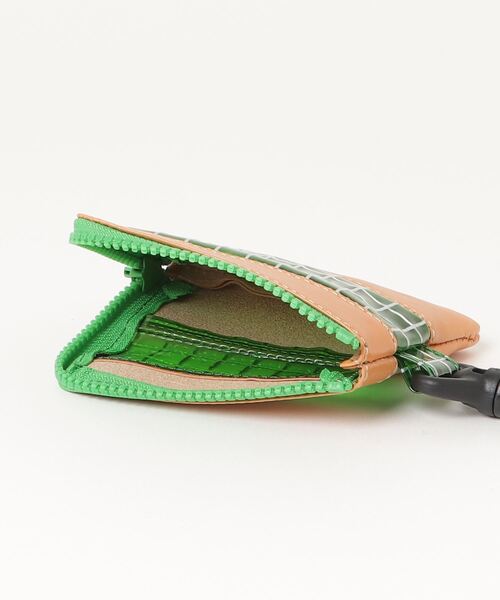 NANO universe（ナノユニバース）の「TAMANIWA/別注 NY logo POUCH（ポーチ・メンズ・グリーン/ブラック/ブルー・FREE）」の19枚目の写真