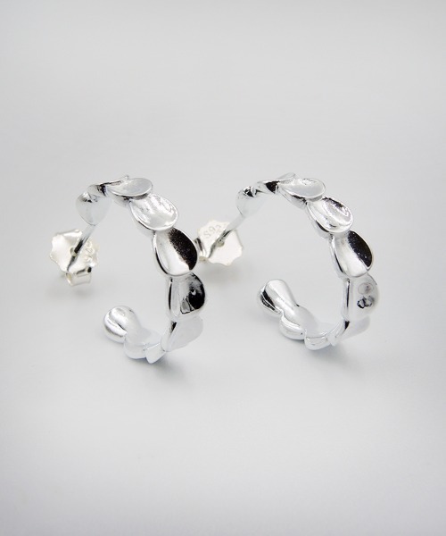 TONE SELECT GOODS(トーンセレクトグッズ)の「【925 SILVER ACC】マルマルサークルピアスSV925(OG)(ピアス(両耳用)・レディース・シルバー・FREE)」の1枚目の写真