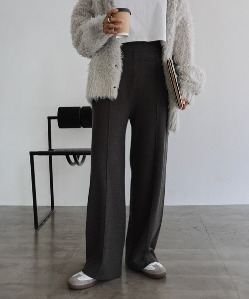 andme（アンドミー）の「ストレッチピンタックニットパンツ（その他パンツ・レディース・ブラック/オレンジ/グレー/クリーム/カーキ/ブルー系その他/ライトベージュ/グレー系/ブラウン・M/L）」の3枚目の写真