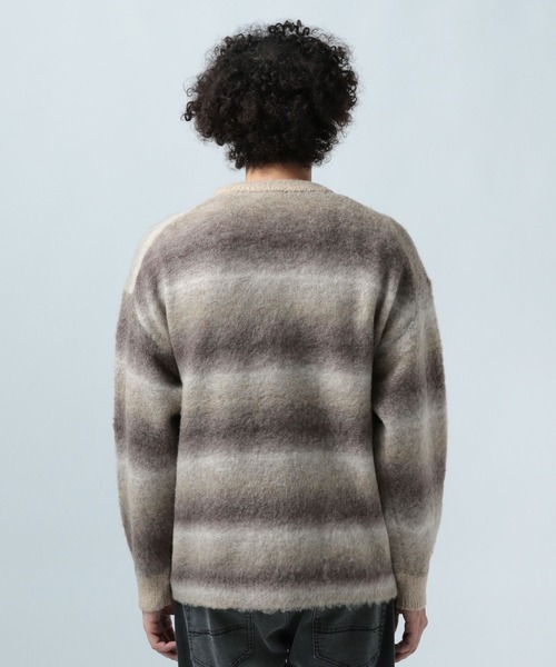 BAYFLOW（ベイフロー）の「グラデーションニットプルオーバー（ニット/セーター・メンズ・パープル/ベージュ/チャコール/オレンジ・MEDIUM/LARGE）」の11枚目の写真