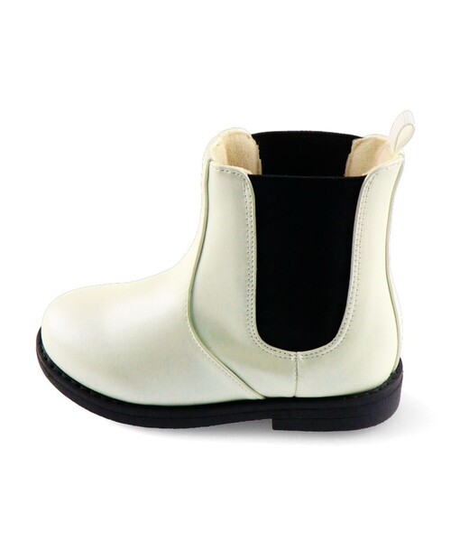 BRANSHES（ブランシェス）の「サイドゴアブーツ（ブーツ・キッズ・ブラック/オフホワイト・15.0cm/16.0cm/18.0cm/21.0cm/17.0cm/19.0cm/20.0cm）」の19枚目の写真