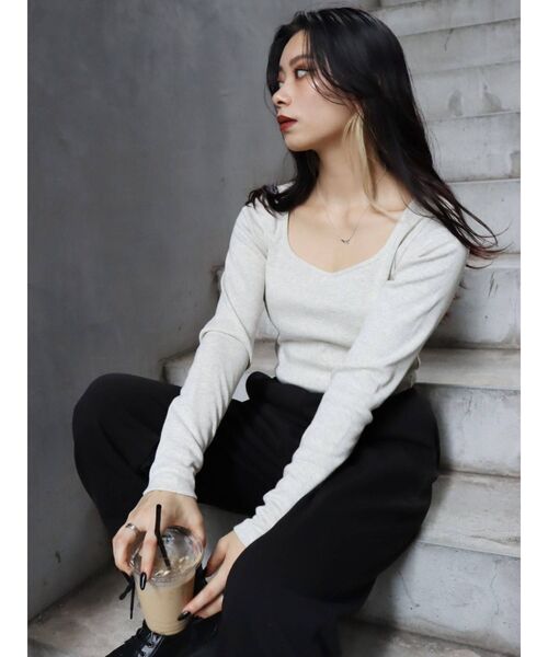 EVRIS（エヴリス）の「スクエアネッククロップドトップス（Tシャツ/カットソー・レディース・ブラック/グレー/ホワイト・FREE）」の7枚目の写真