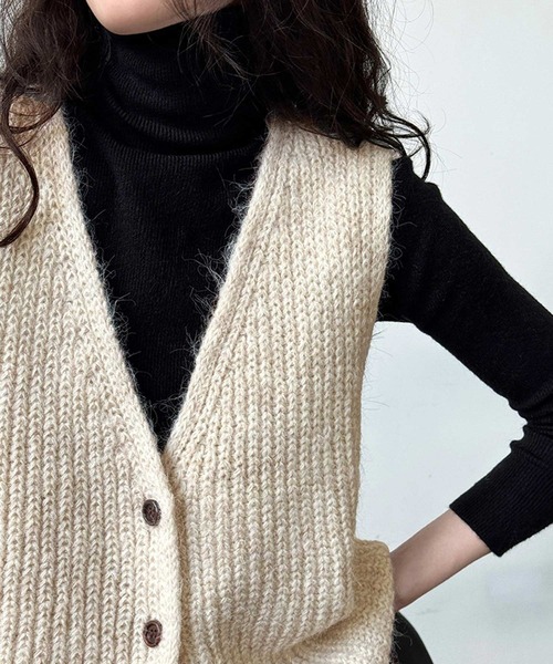 OSYAREVO（オシャレボ）の「ニット ベスト（ベスト・レディース・グレー/ブラウン/オフホワイト・FREE）」の18枚目の写真