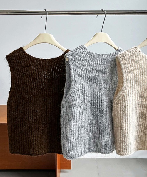 OSYAREVO（オシャレボ）の「ニット ベスト（ベスト・レディース・グレー/ブラウン/オフホワイト・FREE）」の20枚目の写真