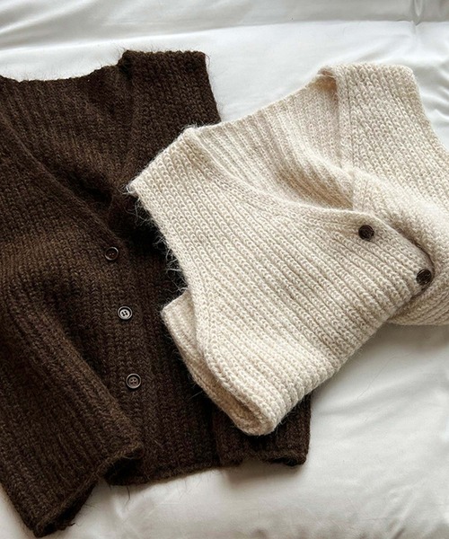 OSYAREVO（オシャレボ）の「ニット ベスト（ベスト・レディース・グレー/ブラウン/オフホワイト・FREE）」の22枚目の写真