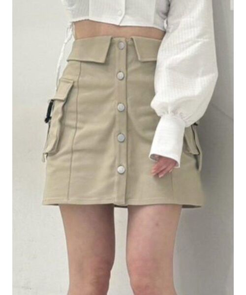 EATME（イートミー）の「フラップポケットカーゴスカート（スカート・レディース・グリーン/ブラック/ベージュ・SMALL/MEDIUM）」の2枚目の写真