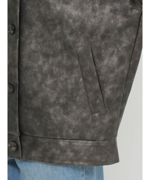 EVRIS（エヴリス）の「ビンテージライクフェイクレザーブルゾン（ブルゾン・レディース・ブラック/ブラウン・FREE）」の18枚目の写真