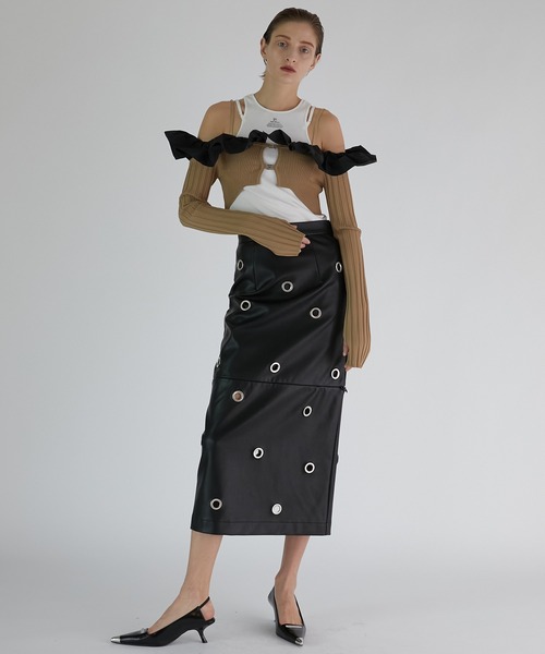 PRANK PROJECT（プランクプロジェクト）の「アイレットヴィーガンレザースカート / Eyelet Vegan Leather Skirt（スカート・レディース・ベージュ/ブラック・38/36）」の5枚目の写真