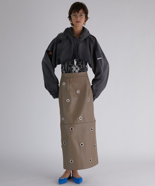 PRANK PROJECT（プランクプロジェクト）の「アイレットヴィーガンレザースカート / Eyelet Vegan Leather Skirt（スカート・レディース・ベージュ/ブラック・38/36）」の7枚目の写真