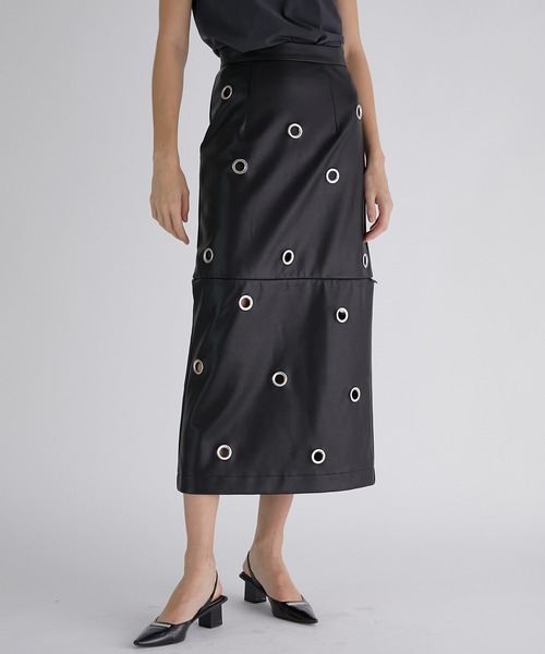 PRANK PROJECT（プランクプロジェクト）の「アイレットヴィーガンレザースカート / Eyelet Vegan Leather Skirt（スカート・レディース・ベージュ/ブラック・38/36）」の9枚目の写真