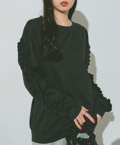 VANNIE U(ヴァニーユー)の「フリルスリーブロンT(Tシャツ/カットソー・レディース・グレー/ブラック・FREE)」の1枚目の写真