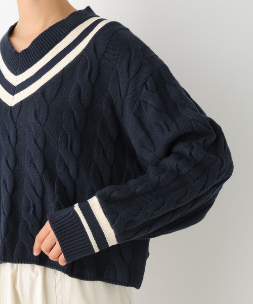 LEPSIM（レプシィム）の「7ゲージラインケーブルプルオーバー　101995（ニット/セーター・レディース・オフホワイト/ネイビー・FREE）」の18枚目の写真