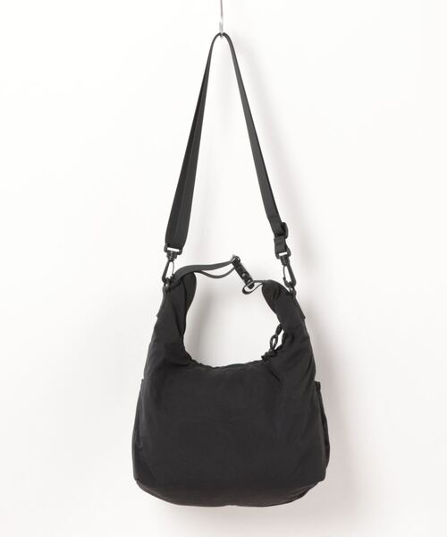 CAMP7（キャンプセブン）の「【CAMP7】ドロストバックルバッグ（ショルダーバッグ・レディース・ベージュ/ブラック・ONE SIZE）」の3枚目の写真