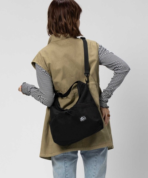 CAMP7（キャンプセブン）の「【CAMP7】ドロストバックルバッグ（ショルダーバッグ・レディース・ベージュ/ブラック・ONE SIZE）」の11枚目の写真