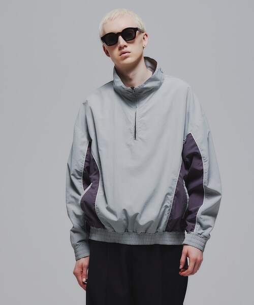 tk.TAKEO KIKUCHI（ティーケータケオキクチ）の「◆ナイロンアノラックブルゾン（セットアップ対応）（ブルゾン・メンズ・ブラック系4/グレー系4・88）」の2枚目の写真