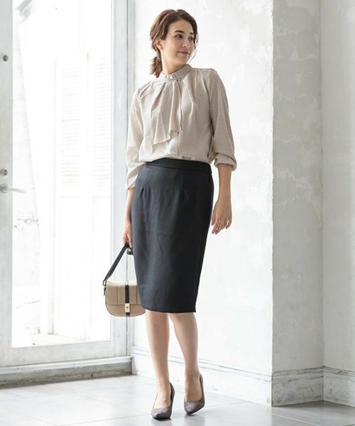 aquagarage（アクアガレージ）の「スカーフタイブラウス レディース 春 秋 冬 長袖 M L  | アクアガレージ aquagarage（シャツ/ブラウス・レディース・アイボリー/スモークピンク/ワイン/ホワイト系その他/ブラック系その他/グリーン系その他/ピンク系その他/ベージュ/ネイビー/ブラック/ライトブルー・M/L）」の12枚目の写真