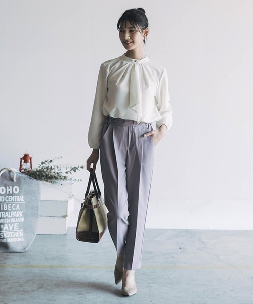 aquagarage（アクアガレージ）の「スカーフタイブラウス レディース 春 秋 冬 長袖 M L  | アクアガレージ aquagarage（シャツ/ブラウス・レディース・アイボリー/スモークピンク/ワイン/ホワイト系その他/ブラック系その他/グリーン系その他/ピンク系その他/ベージュ/ネイビー/ブラック/ライトブルー・M/L）」の13枚目の写真