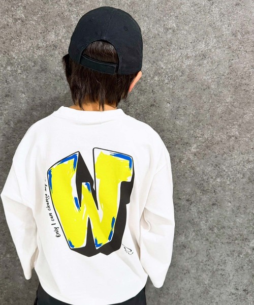 THE CASUAL（カジュアル）の「オーバーサイズ　プリント　ロンT（Tシャツ/カットソー・キッズ・ブラック系/チャコール/ベージュ/ネイビー/パープル/ブラック系1/ベージュ系/オフホワイト/ブラック系2/杢グレー/グレー系/ダークグリーン/ホワイト系/ホワイト系1/ホワイト系2/ブラック・120cm/130cm/140cm/150cm/160cm/110cm）」の4枚目の写真