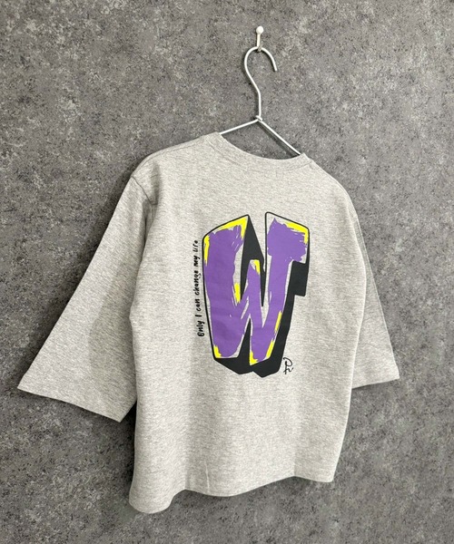 THE CASUAL（カジュアル）の「オーバーサイズ　プリント　ロンT（Tシャツ/カットソー・キッズ・ブラック系/チャコール/ベージュ/ネイビー/パープル/ブラック系1/ベージュ系/オフホワイト/ブラック系2/杢グレー/グレー系/ダークグリーン/ホワイト系/ホワイト系1/ホワイト系2/ブラック・120cm/130cm/140cm/150cm/160cm/110cm）」の12枚目の写真