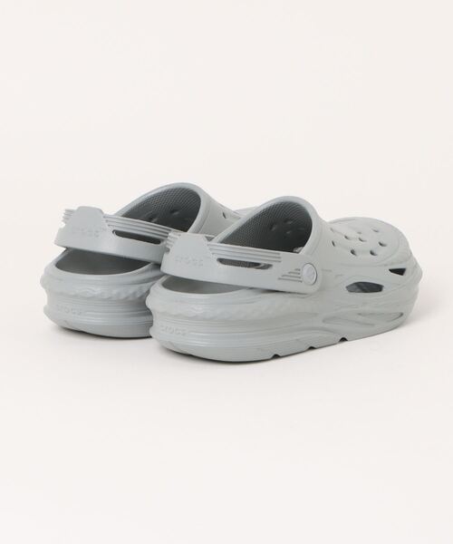 crocs(クロックス)の「《crocs》クロックス オフ グリッド クロッグ(サンダル・メンズ・ライトグレー/ホワイト/ベージュ系その他/ブラック/ネイビー・22.0cm/23.0cm/24.0cm/25.0cm/26.0cm/27.0cm/28.0cm/29.0cm)」の6枚目の写真