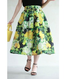 ガーデンボタニカル柄タックミディアムスカート