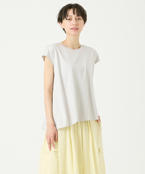 I.T.'S international(イッツインターナショナル)の「スムースコットンアシンメトリーカットソー(Tシャツ/カットソー・レディース・イエロー/オレンジ/ブルー/グレー/チャコールグレー・フリー)」の3枚目の写真