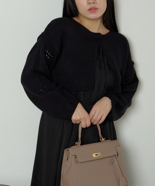 ROOPTOKYO(ループトウキョウ)の「フロントスリットルーズショートニットセーター(ニット/セーター・レディース・アイボリー/パープル/カーキ/ブラック・FREE)」の21枚目の写真