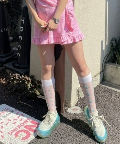 Candy Stripper（キャンディストリッパー）の「GINGHAM CHECK FRILL SKIRT パンツ（その他パンツ・レディース・ブラック/ピンク/ライトブルー・2）」の3枚目の写真