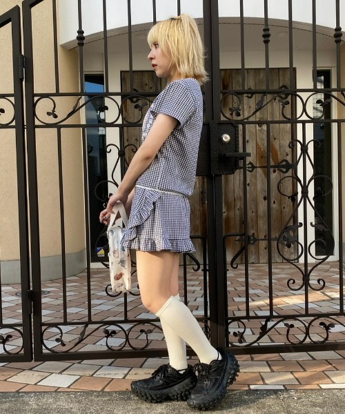 Candy Stripper（キャンディストリッパー）の「GINGHAM CHECK FRILL SKIRT パンツ（その他パンツ・レディース・ブラック/ピンク/ライトブルー・2）」の13枚目の写真