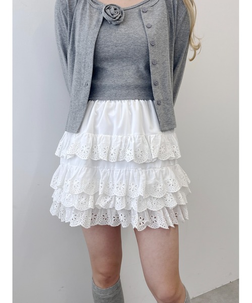 WC(ダブル シー)の「コットンレースティアードミニスカート(スカート・レディース・ホワイト・FREE)」の7枚目の写真