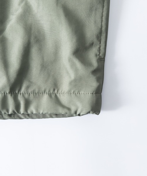 NYLAUS（ナイラス）の「裏トリコット サイドライン/サイドパイピング スタンドカラー ウィンドブレーカー（ナイロンジャケット・メンズ・グレー系2/カーキ系2/ブラック系2/ベージュ系1/カーキ系1/ベージュ系2/グレー系1/ブラック系1・LL/L/M）」の13枚目の写真