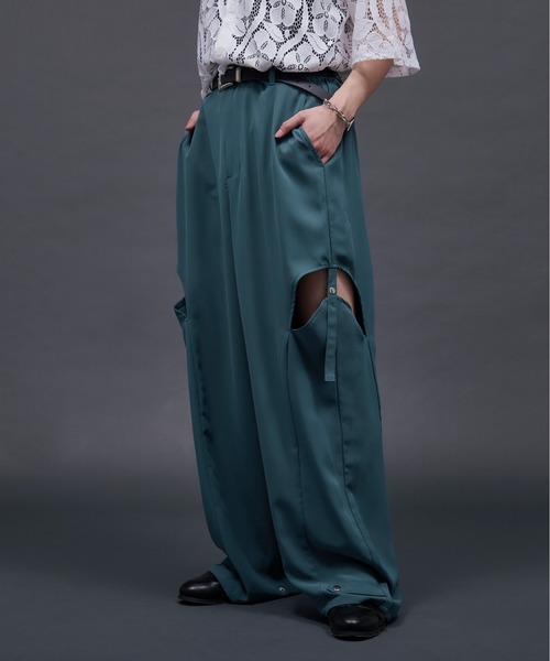 Ellno Loset（エルノロゼット）の「2wayサイドカットパンツ（その他