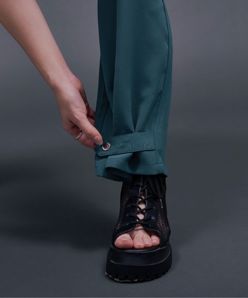 Ellno Loset(エルノロゼット)の「2wayサイドカットパンツ(その他パンツ・メンズ・グリーン系その他/ブラック・X-SMALL/MEDIUM/LARGE/SMALL)」の3枚目の写真