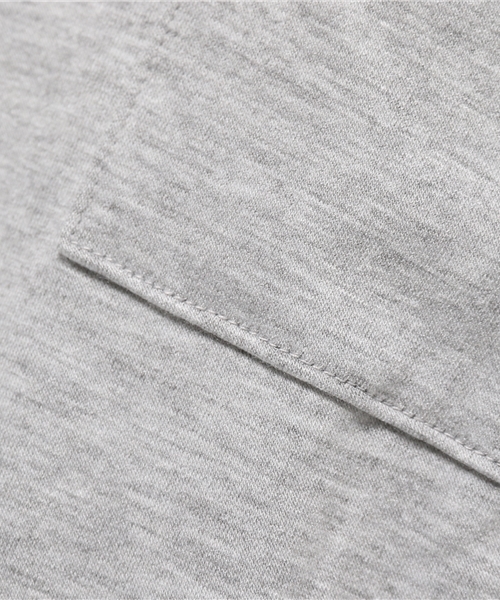 VENCEEXCHANGE（ヴァンスエクスチェンジ）の「ポケ付き無地VネックT（Tシャツ/カットソー・レディース・ホワイト/グレー/ブラック/オリーブ/ライトブラウン・MEDIUM）」の8枚目の写真