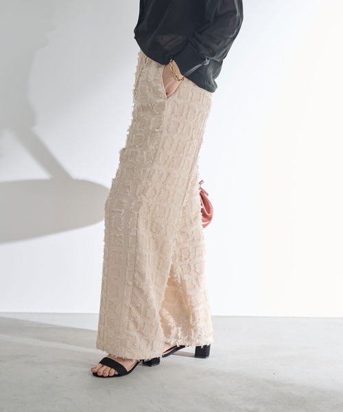 Shelly island（シェリーアイランド）の「ジャガードイージーパンツ（その他パンツ・レディース・ホワイト/ブラック・FREE）」の18枚目の写真