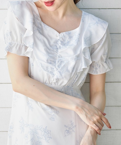 【Ｓ・Ｍサイズ展開】リボン付きラッフルフリルフラワープリントマーメイドフレアワンピース（ワンピース）｜tocco closet（トッコ クローゼット）