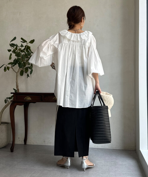 DouDou(ドゥドゥ)の「コットンシアーフリルブラウス(シャツ/ブラウス・レディース・モカ/ホワイト/ブラック・FREE)」の8枚目の写真