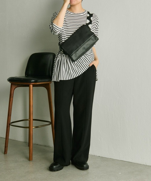 zozo人気1位！美品！黒　本革ワイドテープショルダーバッグ　ボディーバッグ zozo人気1位！美品！黒 本革ワイドテープショルダーバッグ