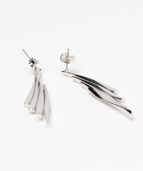 Andemiu(アンデミュウ)の「メタルウィングピアス140081(ピアス(両耳用)・レディース・ゴールド/シルバー・FREE)」の5枚目の写真