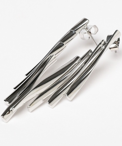 Andemiu(アンデミュウ)の「メタルウィングピアス140081(ピアス(両耳用)・レディース・ゴールド/シルバー・FREE)」の7枚目の写真