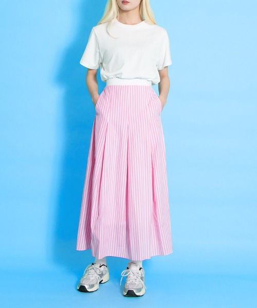 PUNYUS（プニュズ）の「スリーブロゴ刺繍Ｔシャツ（Tシャツ/カットソー・レディース・ベージュ/スミクロ/ホワイト・4/3/2/1）」の18枚目の写真