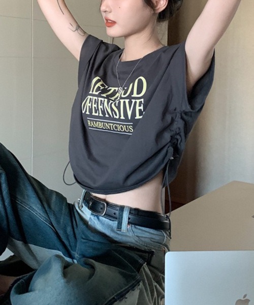 B.I.D.（ビーアイディー）の「《サイドロースト》クロップドTシャツ Y2K（MA）（Tシャツ/カットソー・レディース・ホワイト/ダークグレー・FREE）」の8枚目の写真