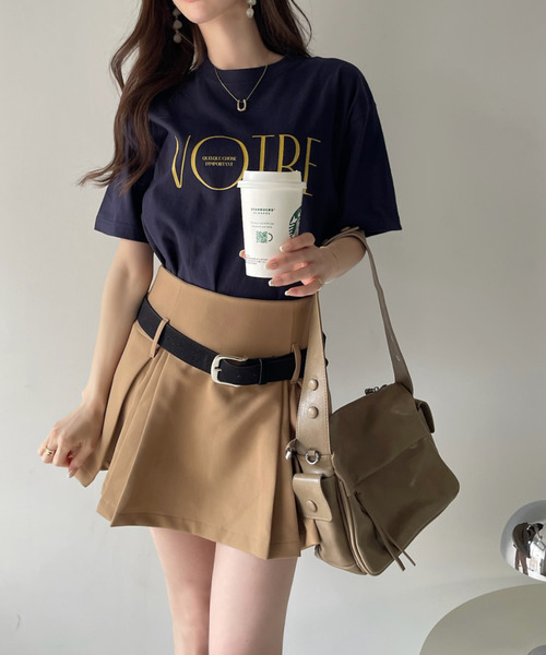 Ada.(エイダ)の「アソート フロントロゴ Tシャツ(Tシャツ/カットソー・レディース・ブラウン/ホワイト×レッド/ホワイト×グリーン/ホワイト×ブルー/ネイビー/チャコール/ブラック/ホワイト・FREE)」の15枚目の写真